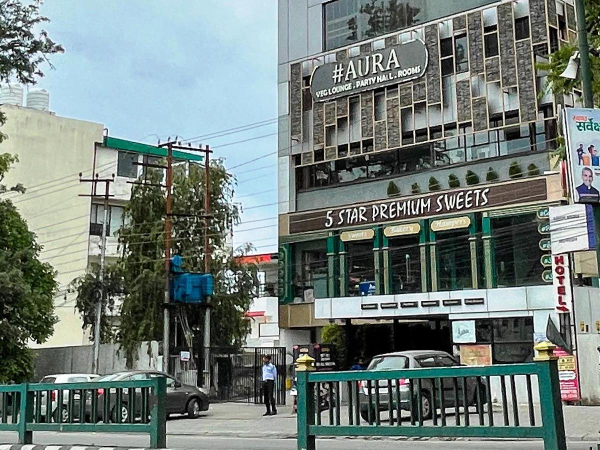 Aura Rooms Dehradun Buitenkant foto