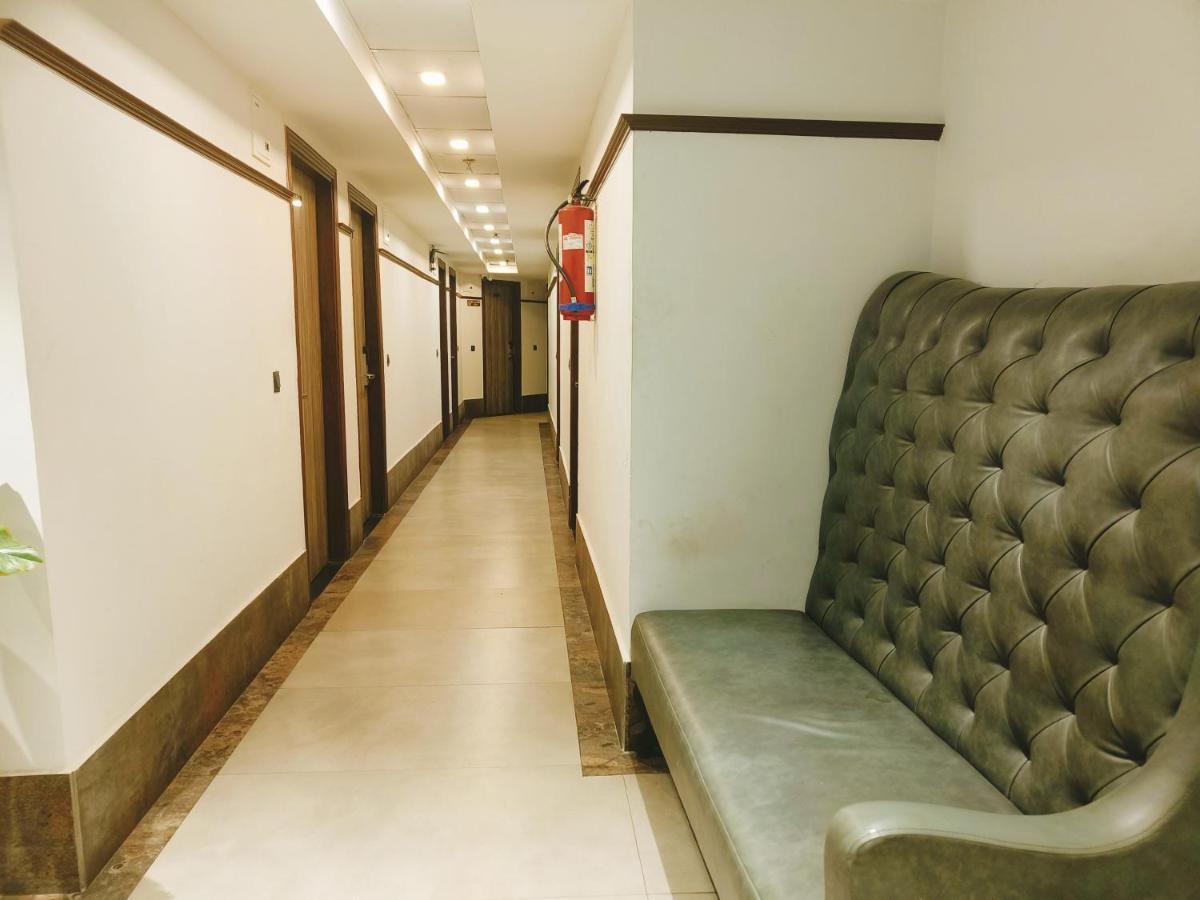 Aura Rooms Dehradun Buitenkant foto